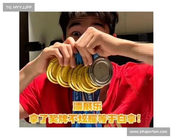 阿莱克西创下100自今年最佳成绩 仍未向潘展乐公开道歉 阿莱克西创下100自今年最佳成绩 仍未向潘展乐公开道歉